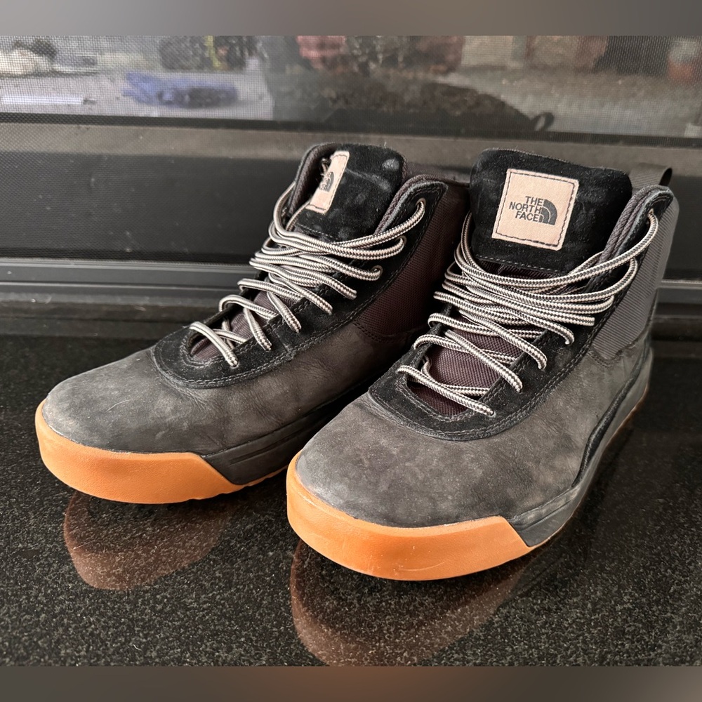 The North Face Larimer Mid WP Sneaker Boots